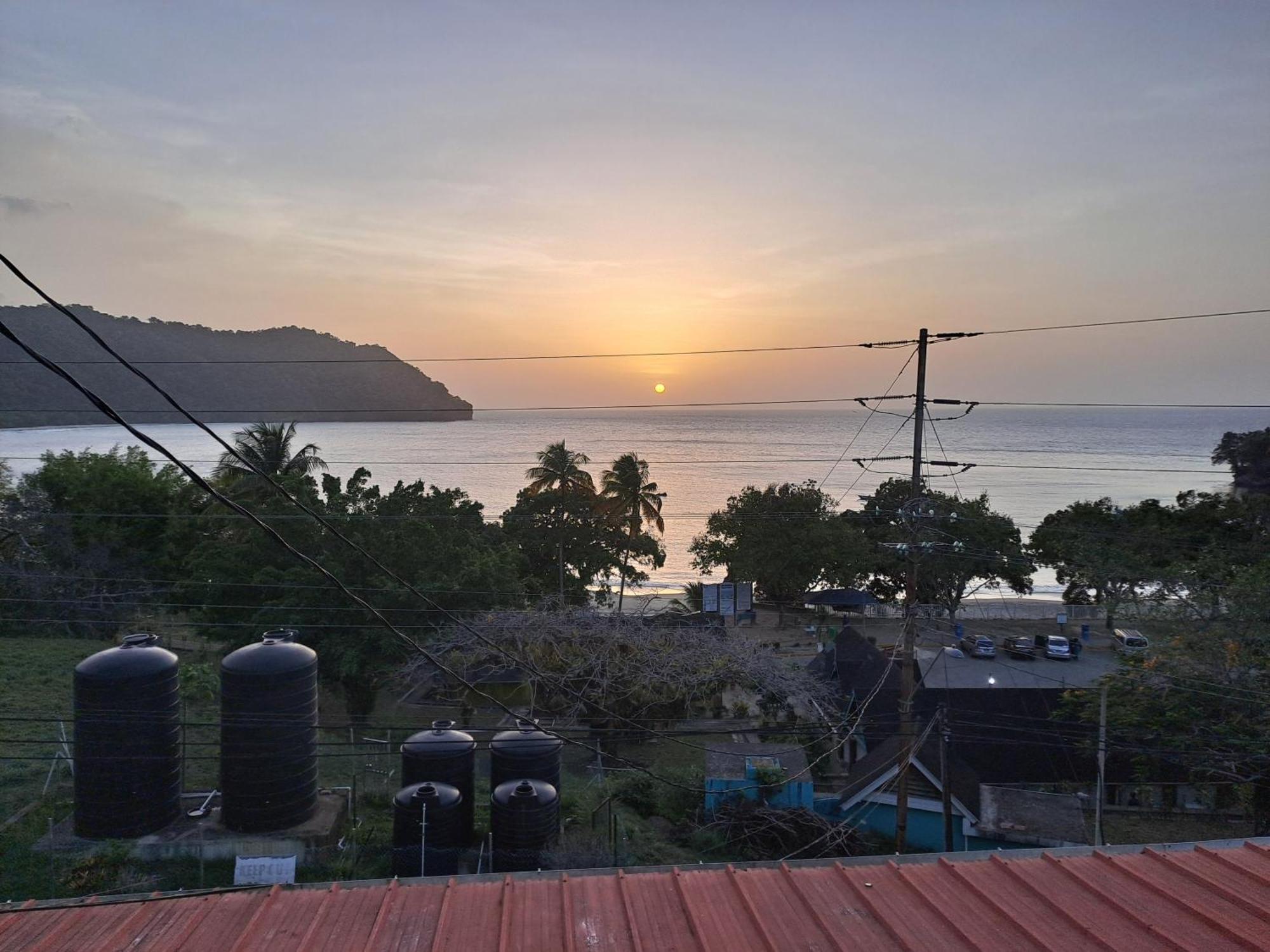 Las Cuevas Beach Lodge Esterno foto